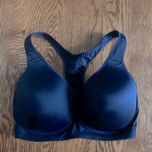 Nike sports bra 32E